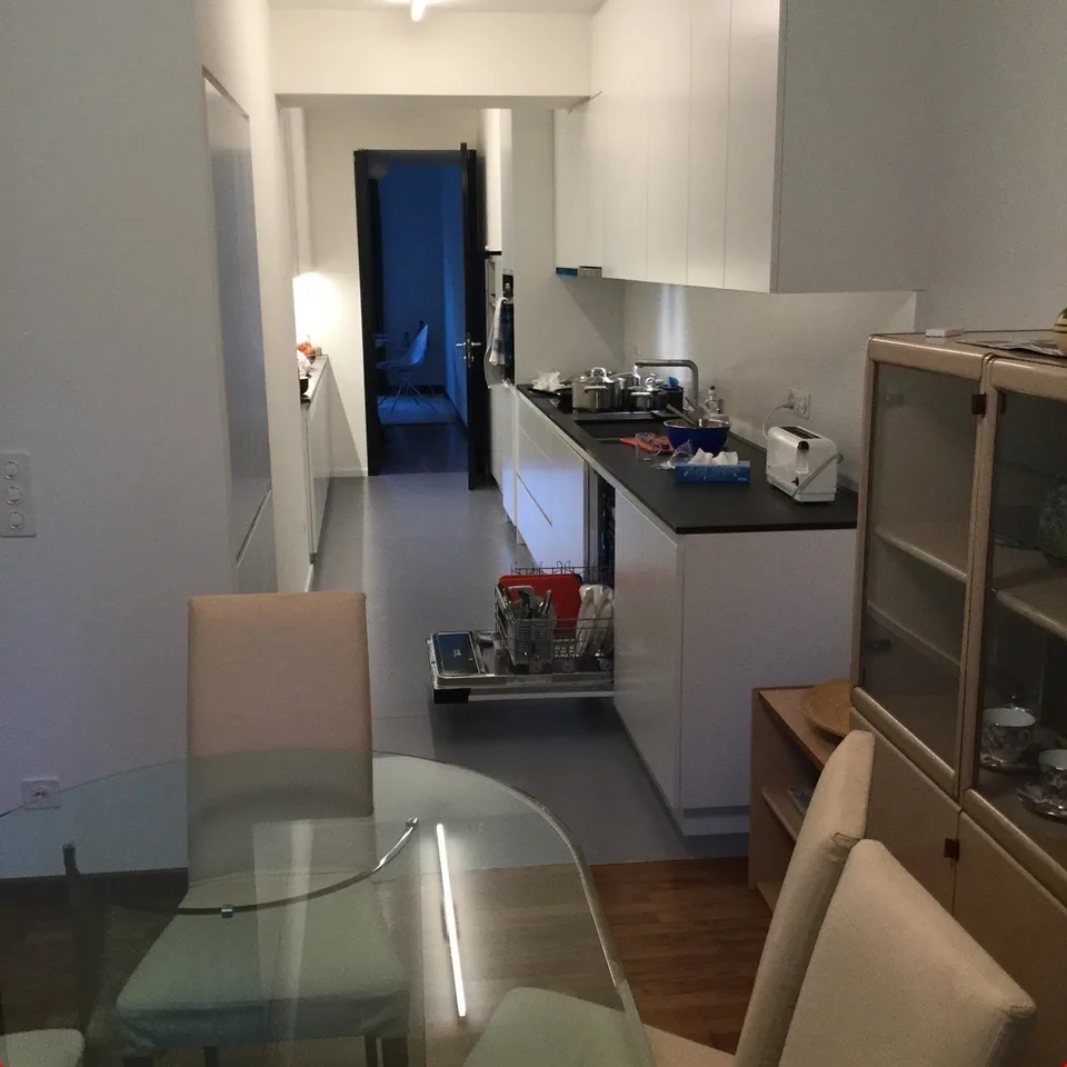Appartamento arredato di 5,5 locali con giardino privato – Foto 17 von 17