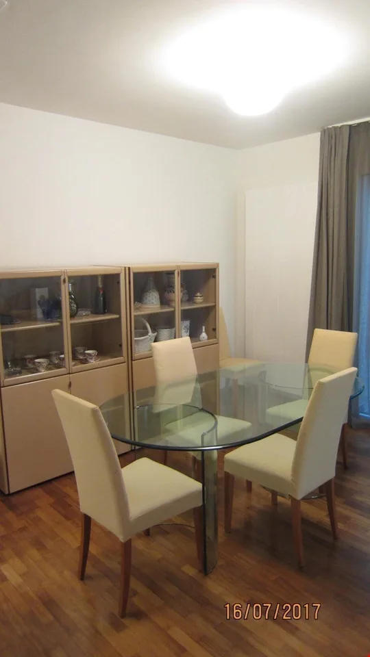 Appartamento arredato di 5,5 locali con giardino privato – Foto 14 von 17