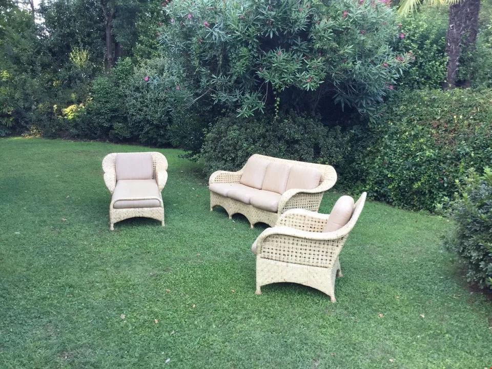 Appartamento arredato di 5,5 locali con giardino privato – Foto 3 von 17