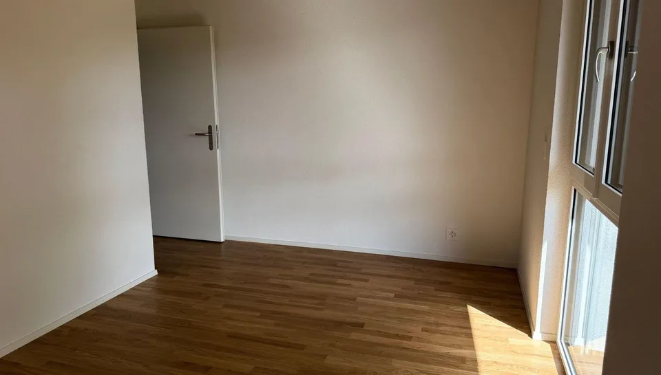 Zu vermieten - Neue Familienvilla mit Terrasse und Garten – Foto 8 von 9