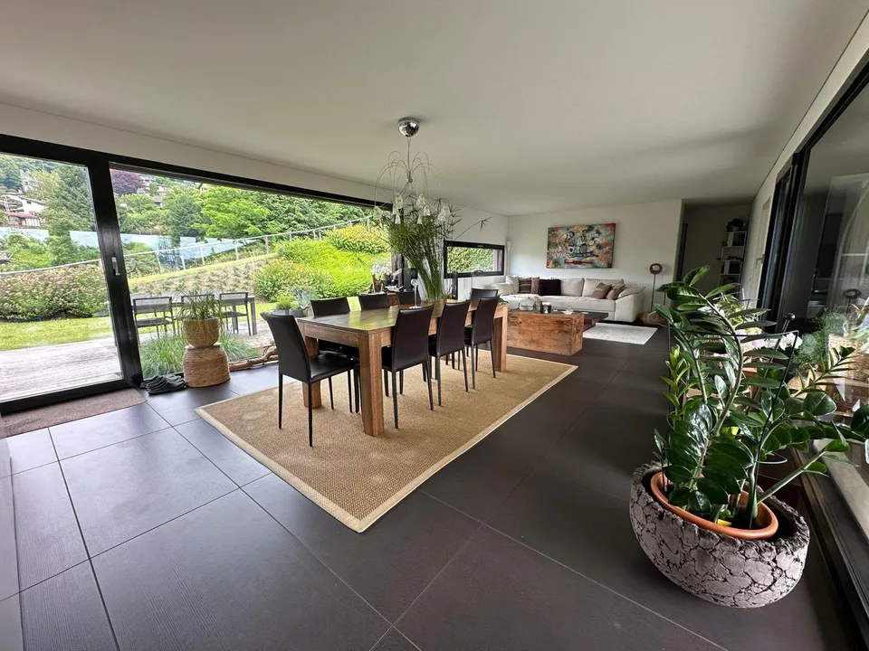 Elegante appartamento di 5 locali a Davesco-Soragno con grande giardino – foto 22 di 27