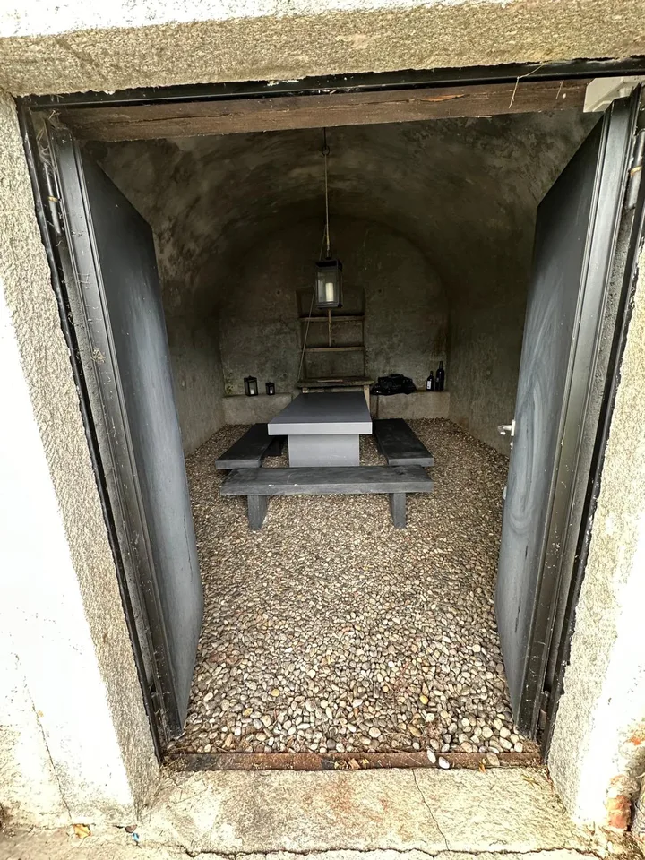 Elegante appartamento di 5 locali a Davesco-Soragno con grande giardino – foto 24 di 27