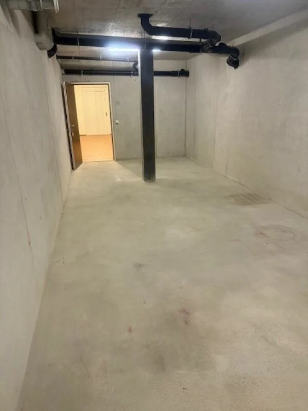 Grosser Bastelraum in Eschenbach – Foto 2 von 3