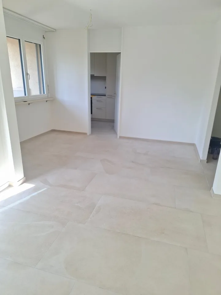 Helle 3.5-Zimmer-Wohnung mit 2 Balkone – Foto 7 von 16