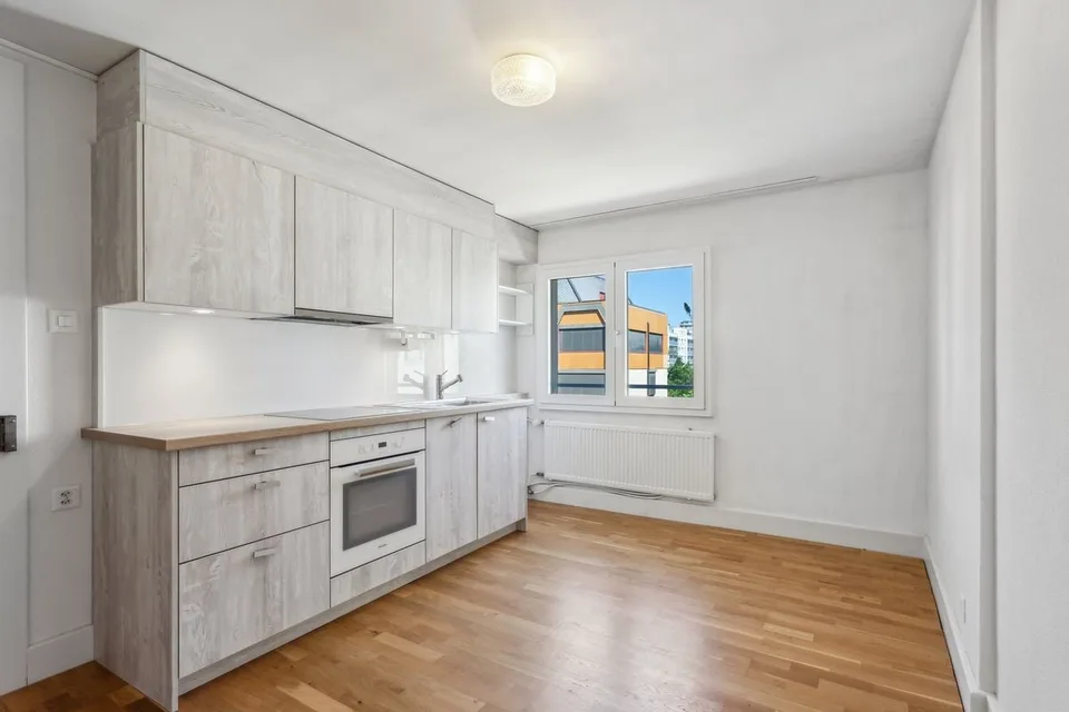 10 Zimmer Reihenfamilienhaus in Fribourg – Foto 22 von 26