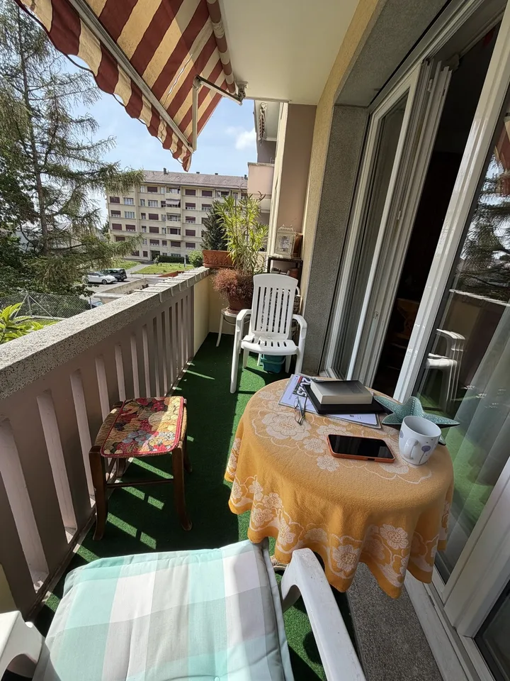 Charmanter Apartment mit 3.5 Zimmern in Prilly – Foto 10 von 11