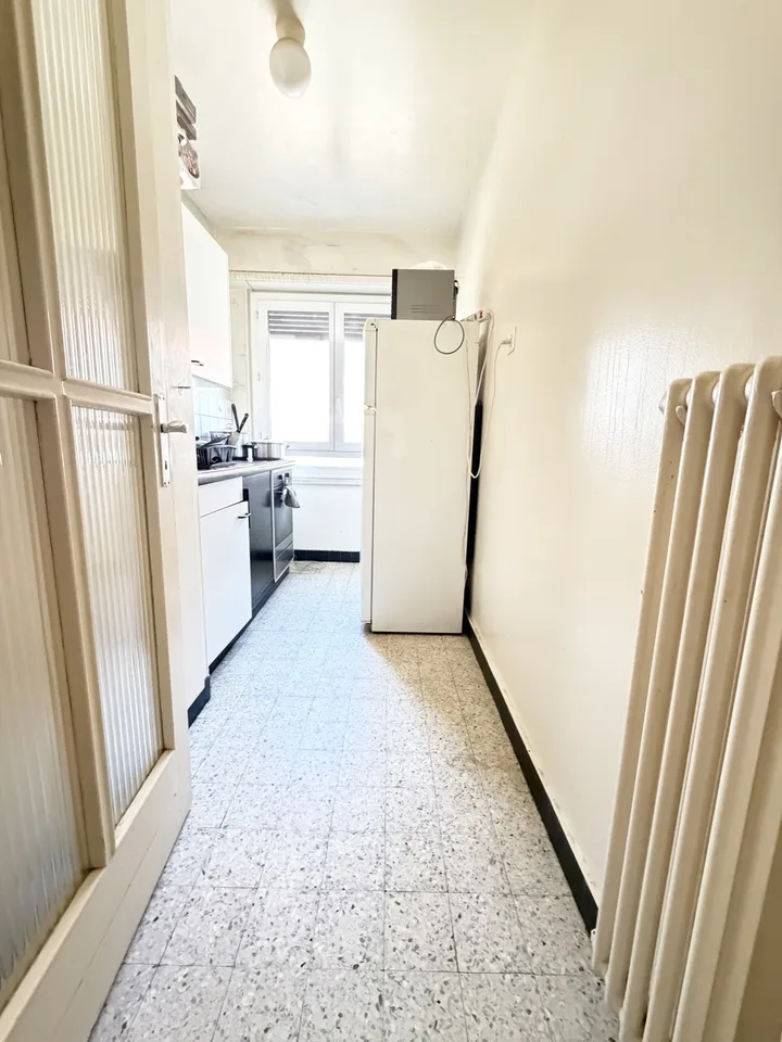 Charmanter Apartment mit 1.5 Zimmern in Prilly – Foto 3 von 8