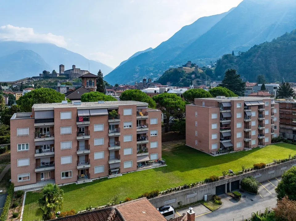 Affittasi Appartamento a Bellinzona 3.5 locali – Foto 2 von 2