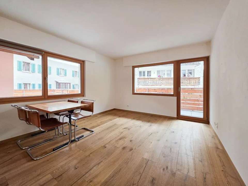 Renovierte 2½-Zimmer-Ferienwohnung im 1. OG in nächster Nähe zu der Bergbahnstation – Foto 7 von 10