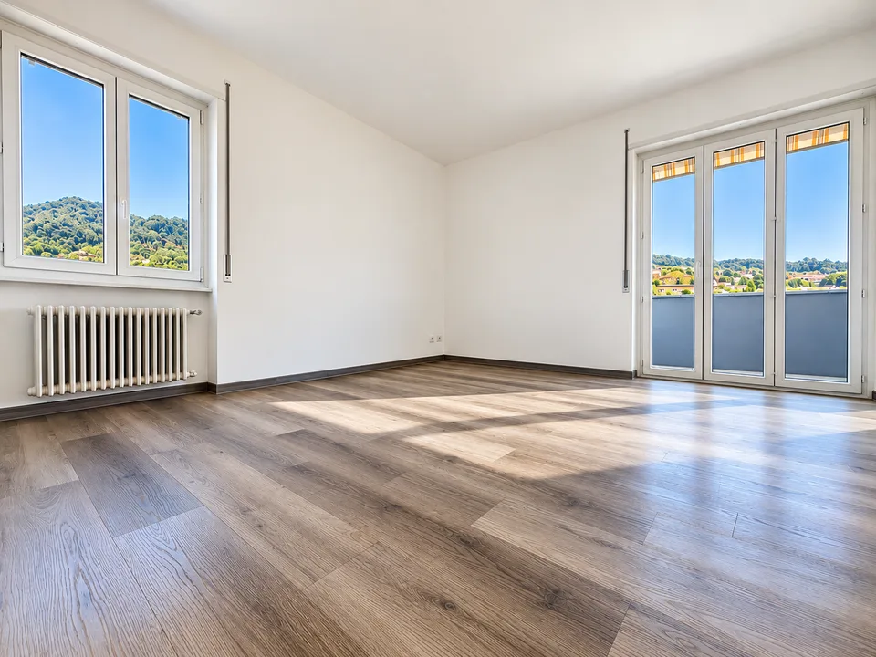 FINO A 2 MESI GRATUITI - Moderno 2.5 locali a Chiasso – foto 2 di 8