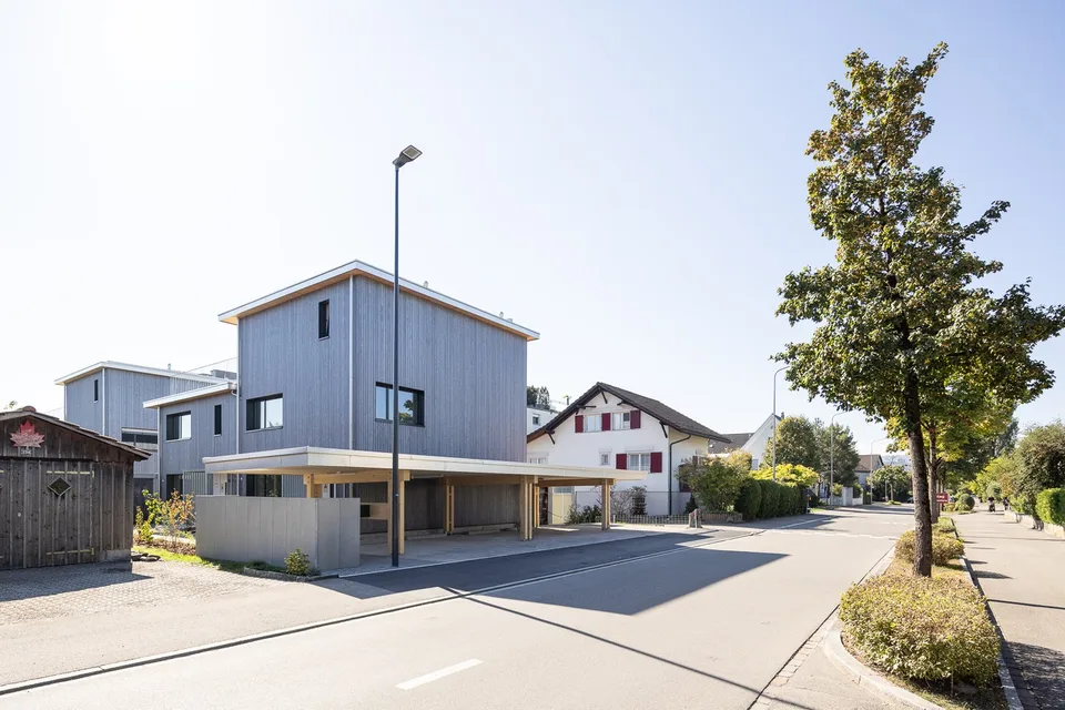 Exklusiver 5.5-Zimmer-Hausteil mit modernem Wohnkonzept – Foto 4 von 13