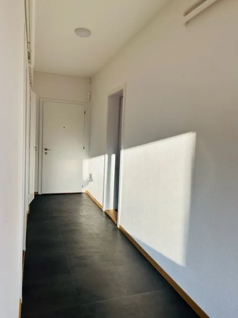 Wohnkomfort trifft auf zwei Balkone – Foto 6 von 7