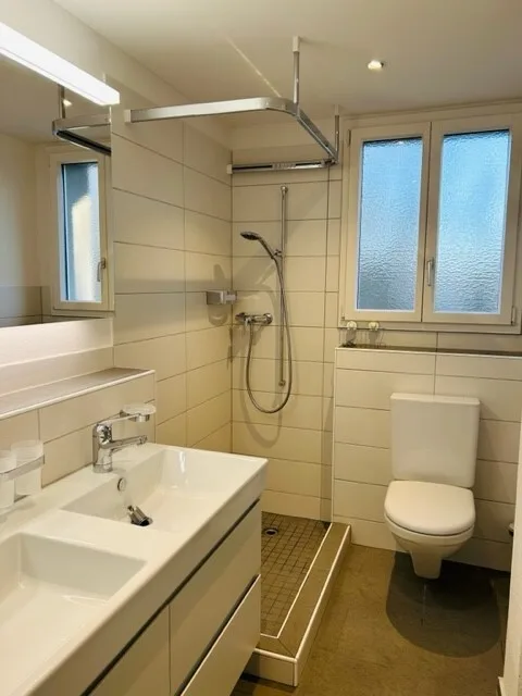 Wohnkomfort trifft auf zwei Balkone – Foto 3 von 7