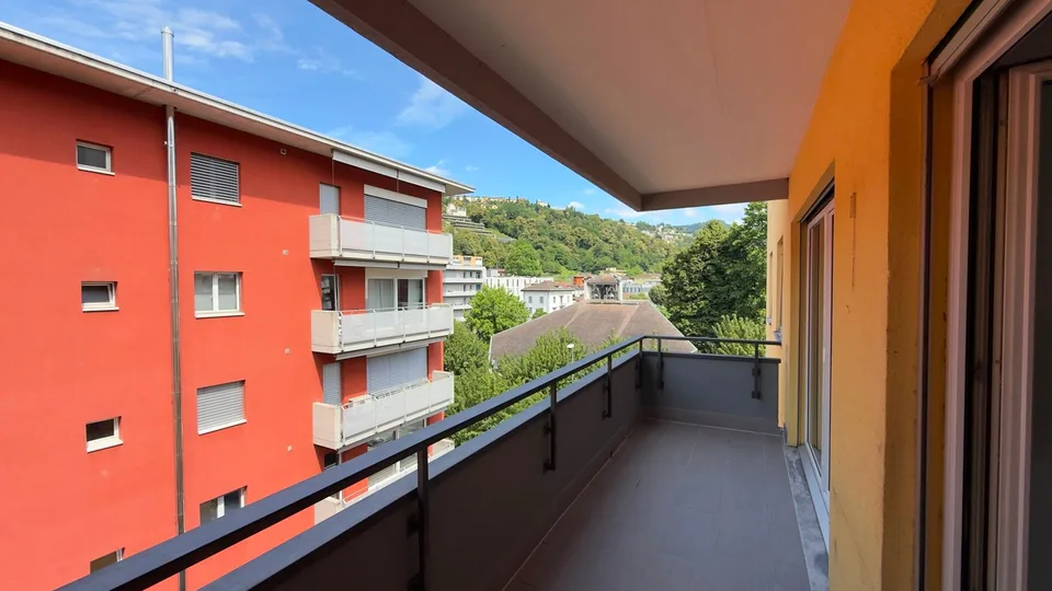Jusqu'à 2 mois gratuits - 3,5 pièces à Lugano avec piscine – photo 9 sur 10