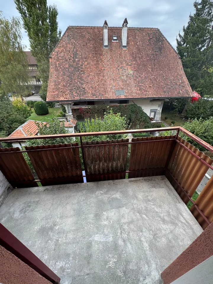 Helle, charmante 4-Zimmer-Wohnung an ruhiger Lage – Foto 7 von 10