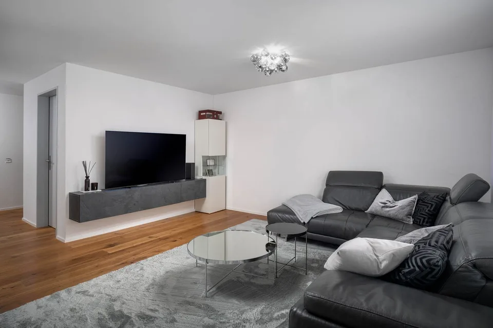 Traumhafte 4.5-Zimmer- Eigentumswohnung an kinderfreundlicher guter Lage – Foto 7 von 15