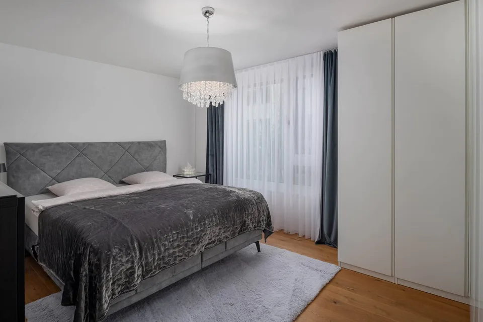 Traumhafte 4.5-Zimmer- Eigentumswohnung an kinderfreundlicher guter Lage – Foto 8 von 15