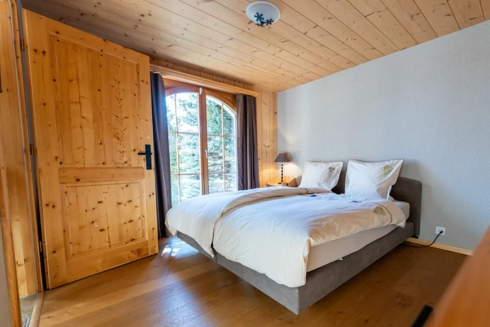 Bello chalet di 6.5 locali a Crans-Montana – foto 8 di 14