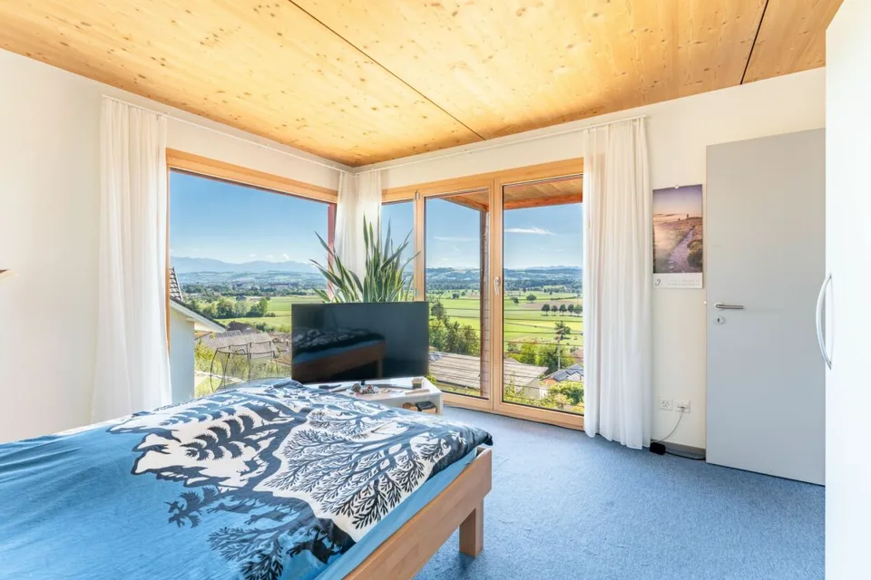Casa unifamiliare unica di 6,5 locali con vista meravigliosa – foto 12 di 15