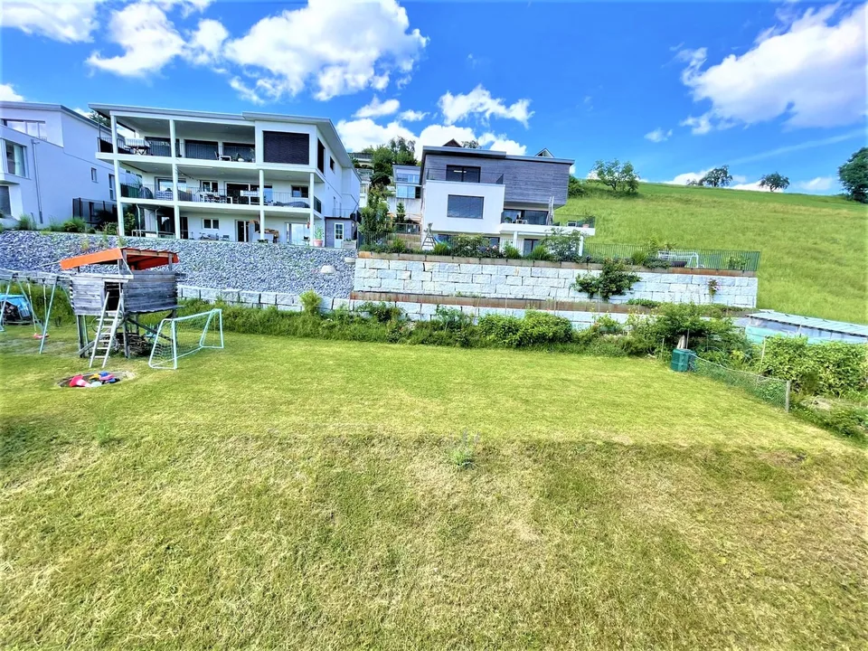 Affordable, spacious 4.5-room apartments with a slope location and a fantastic panoramic view – photo 24 of 27