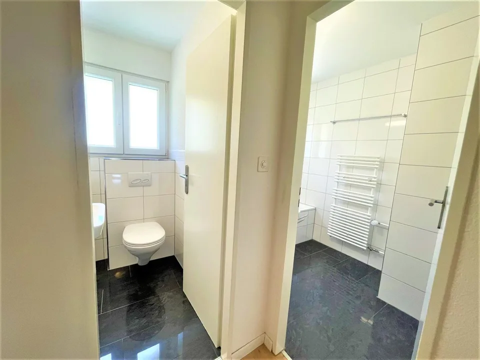 Affordable, spacious 4.5-room apartments with a slope location and a fantastic panoramic view – photo 11 of 27