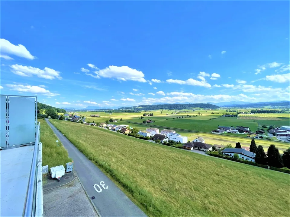 Affordable, spacious 4.5-room apartments with a slope location and a fantastic panoramic view – photo 21 of 27