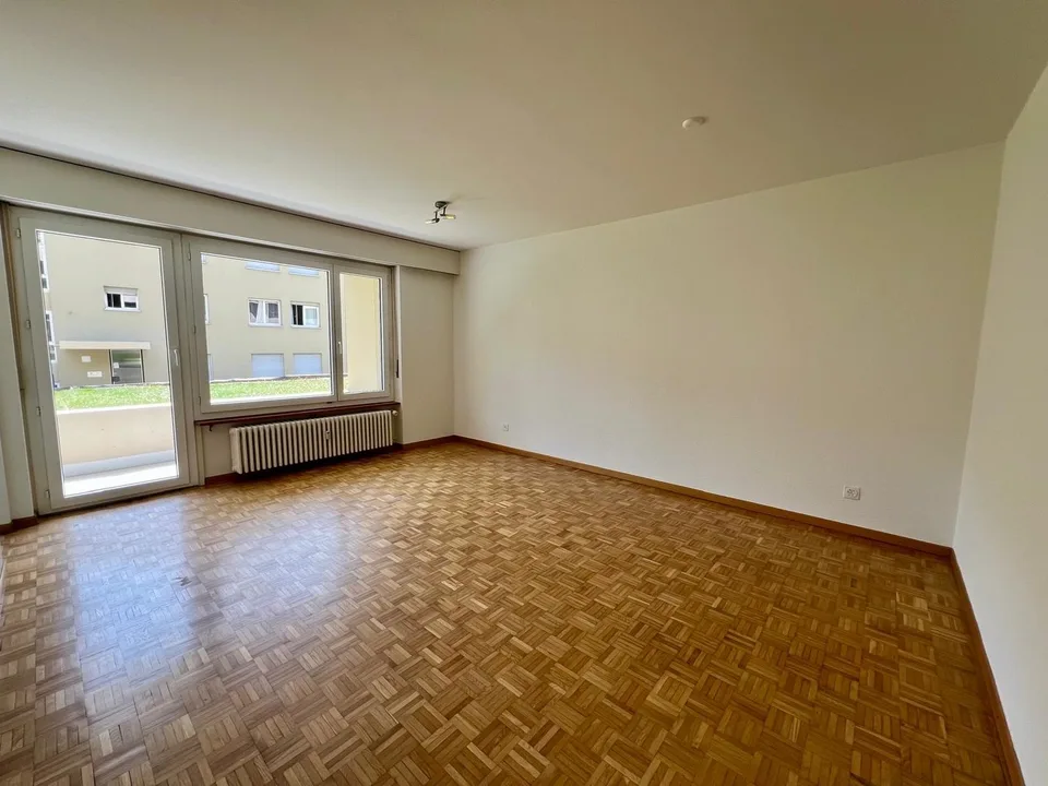 Schöne Wohnung in idyllischem Quartier – Foto 2 von 6
