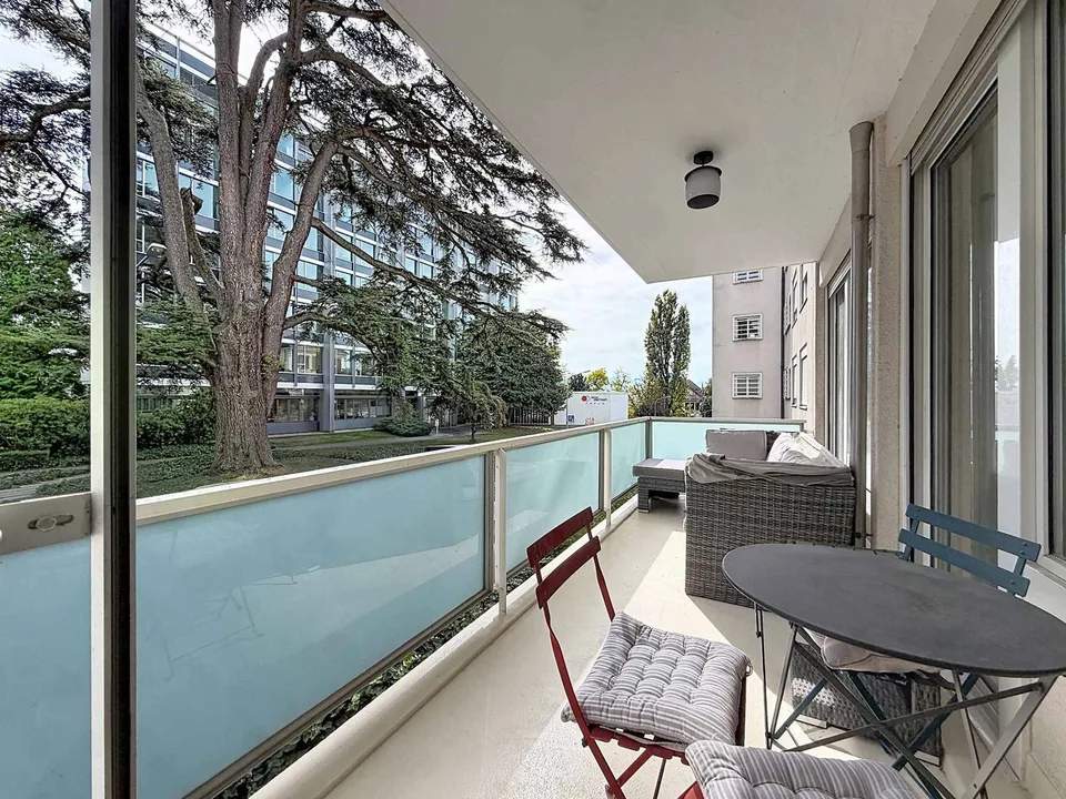Luxuriöse Wohnung im Herzen der Stadt Quartier Rumine – Foto 2 von 13