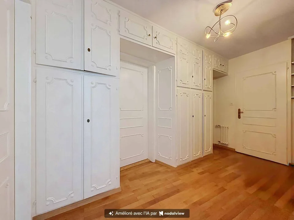 Luxuriöse Wohnung im Herzen der Stadt Quartier Rumine – Foto 6 von 13