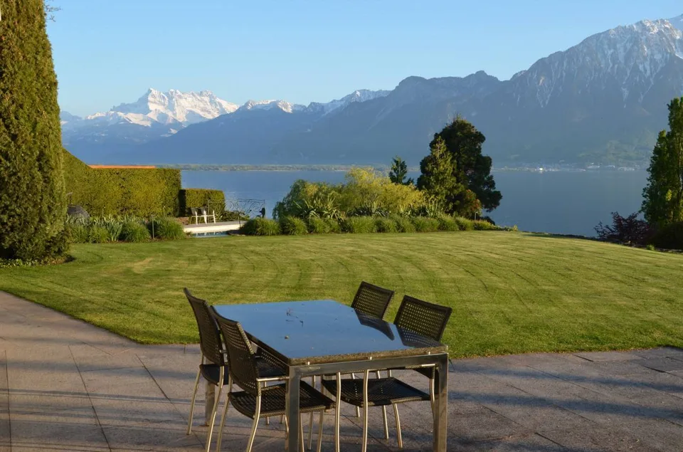 Luxuriöses Anwesen mit Panoramablick – Foto 7 von 11