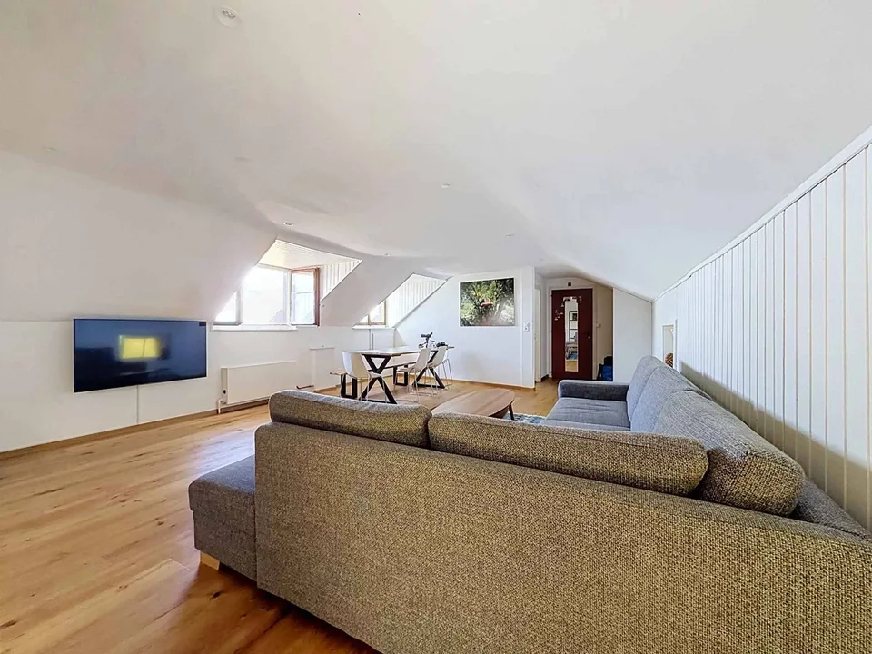 Ein charmantes Apartment in den Höhen von Montreux – Foto 4 von 10