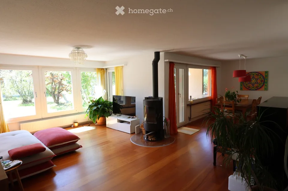Charmantes Doppeleinfamilienhaus – Foto 2 von 5