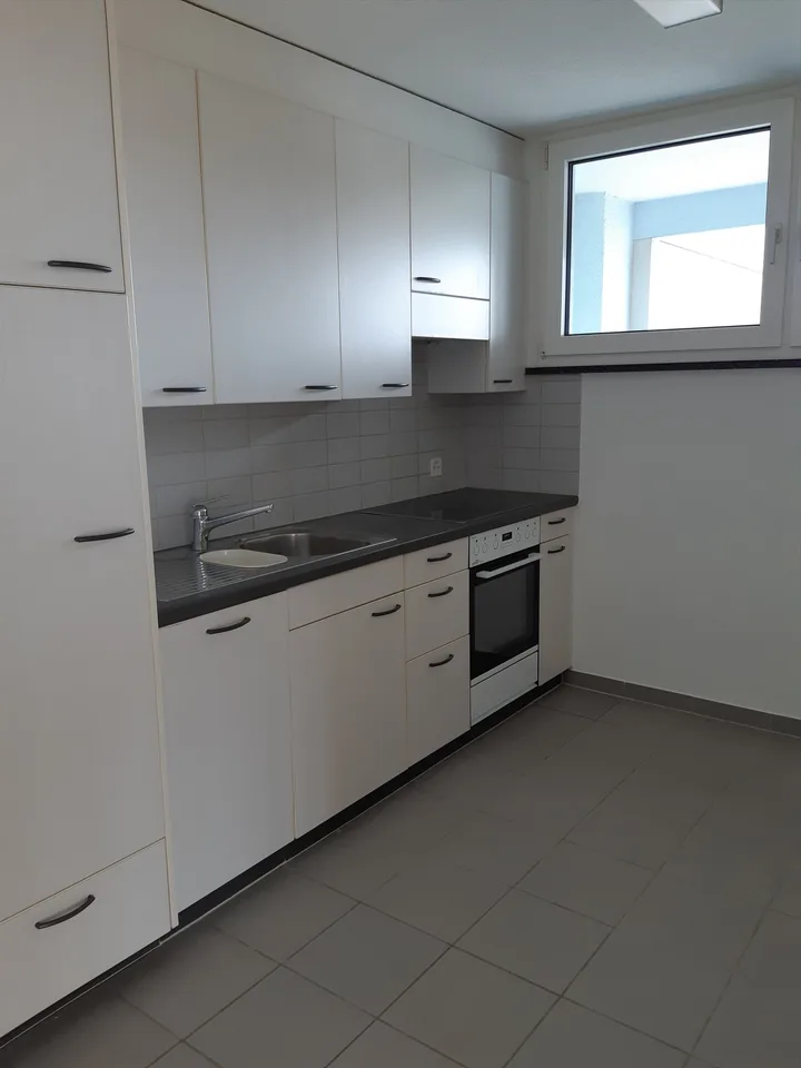 Lässige Wohnung nähe Schwimmbad – Foto 3 von 9