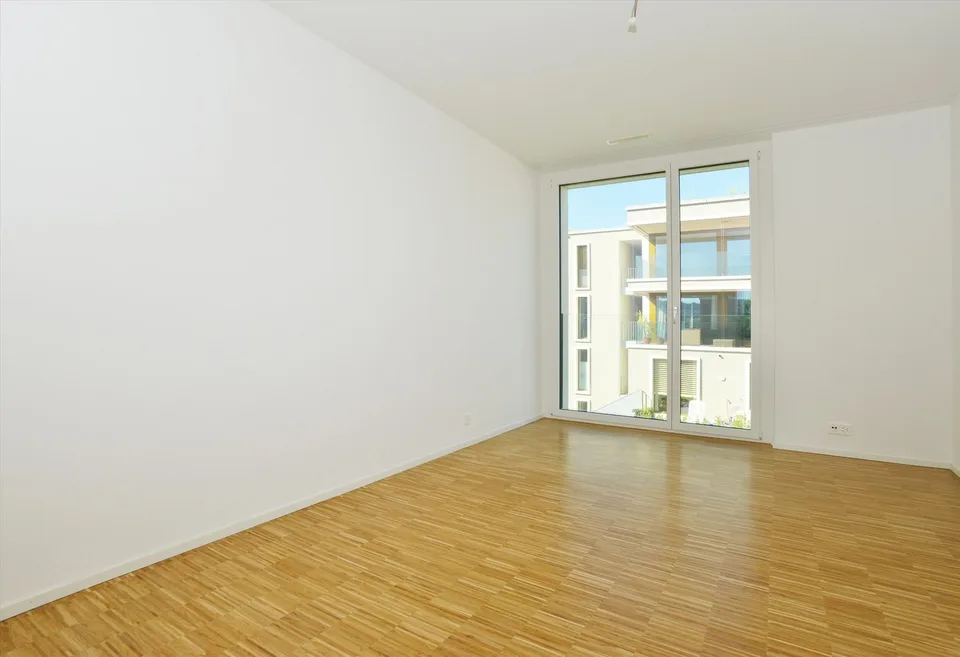 Wunderbare Maisonette-Wohnung mit Traumaussicht auf den Zürichsee – Foto 7 von 9