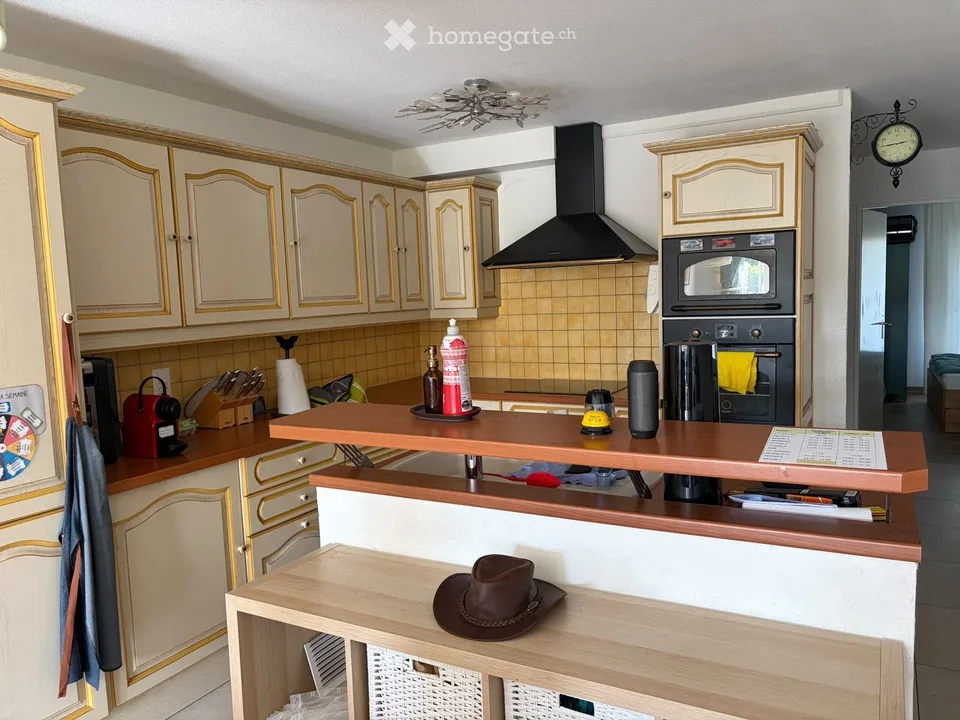 Appartamento di 3,5 locali con terrazza a Vich – foto 2 di 4