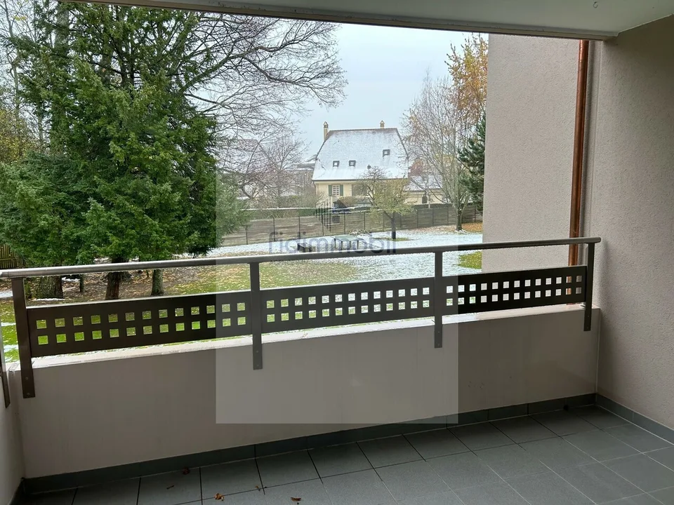 GROßES APARTMENT MIT BALCON – Foto 8 von 9