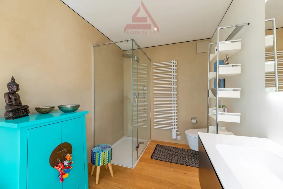 Appartamento moderno e luminoso a Muralto / Moderne und helle Wohnung in Muralto – Foto 7 von 12