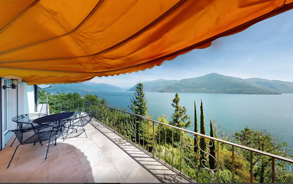 Exklusive Villa in Brissago – Wohnen mit 180° Panoramablick – Foto 7 von 9