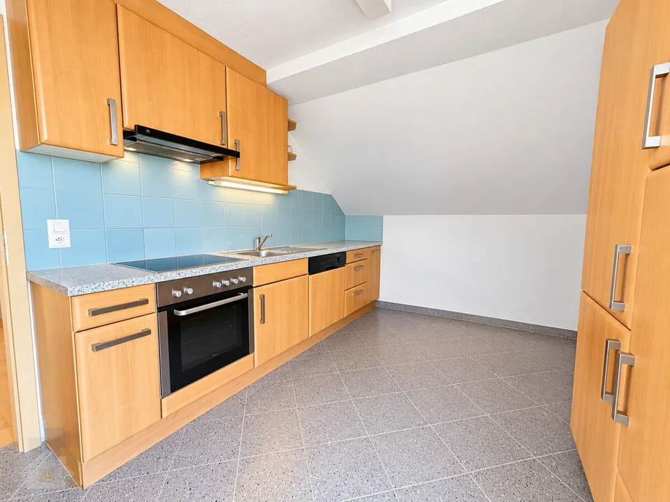 Preiswerte 4-Zimmerwohnung auf 90 m2 mit Balkon – Foto 10 von 10