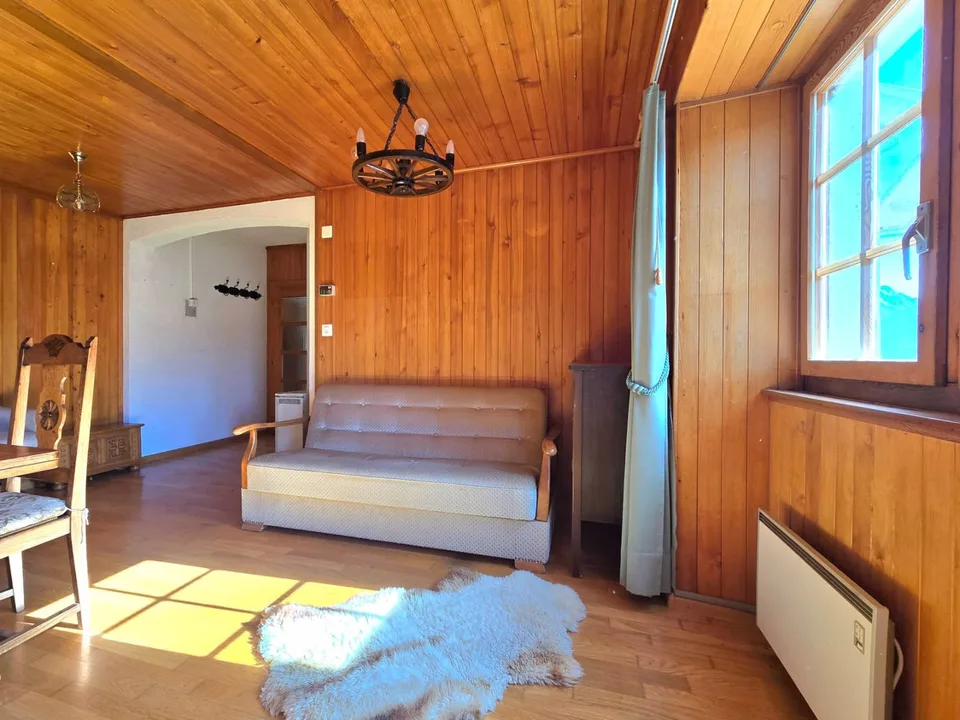 Charming apartment in Eison (Val d’Hérens) with a view, large garden and garage – photo 6 of 20