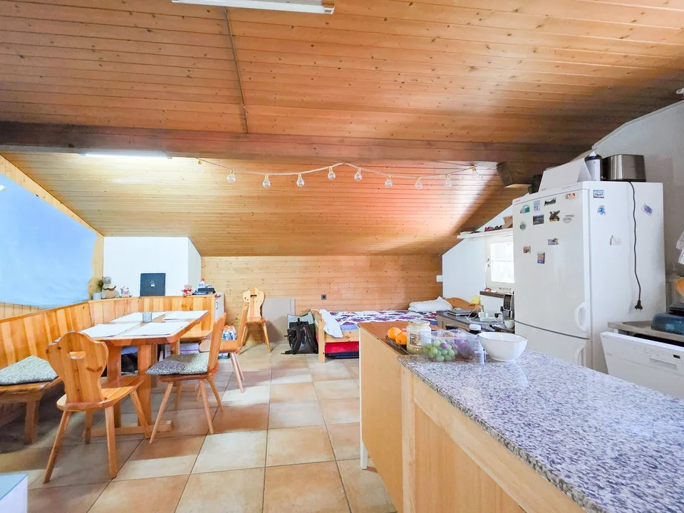 Mehrfamilienhaus mit drei Einheiten – Foto 24 von 30