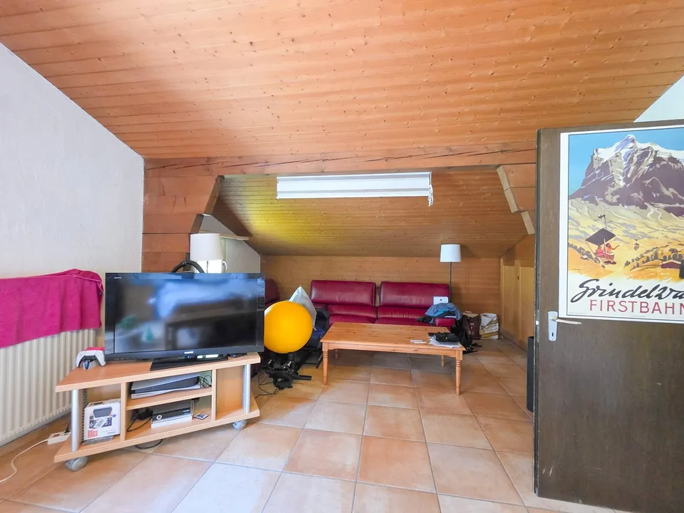 Mehrfamilienhaus mit drei Einheiten – Foto 27 von 30