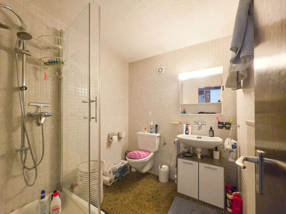 Mehrfamilienhaus mit drei Einheiten – Foto 28 von 30