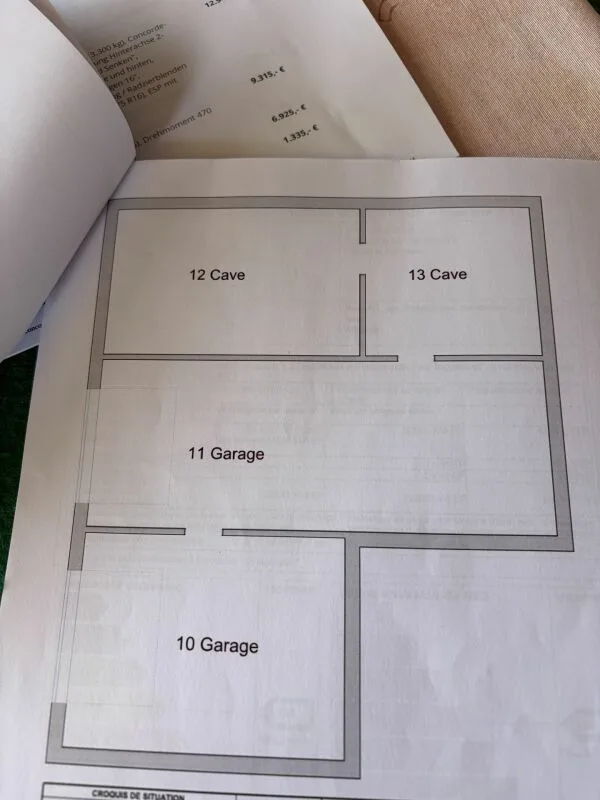 Maison individuelle attrayante avec piscine et jardin bien entretenu dans un quartier résidentiel agréable – photo 13 sur 15
