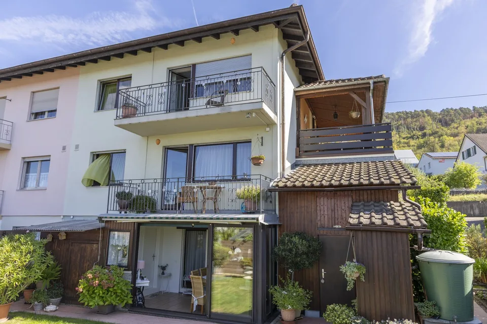Incantevole casa di 5,5 locali a due famiglie a Rodersdorf – foto 4 di 10