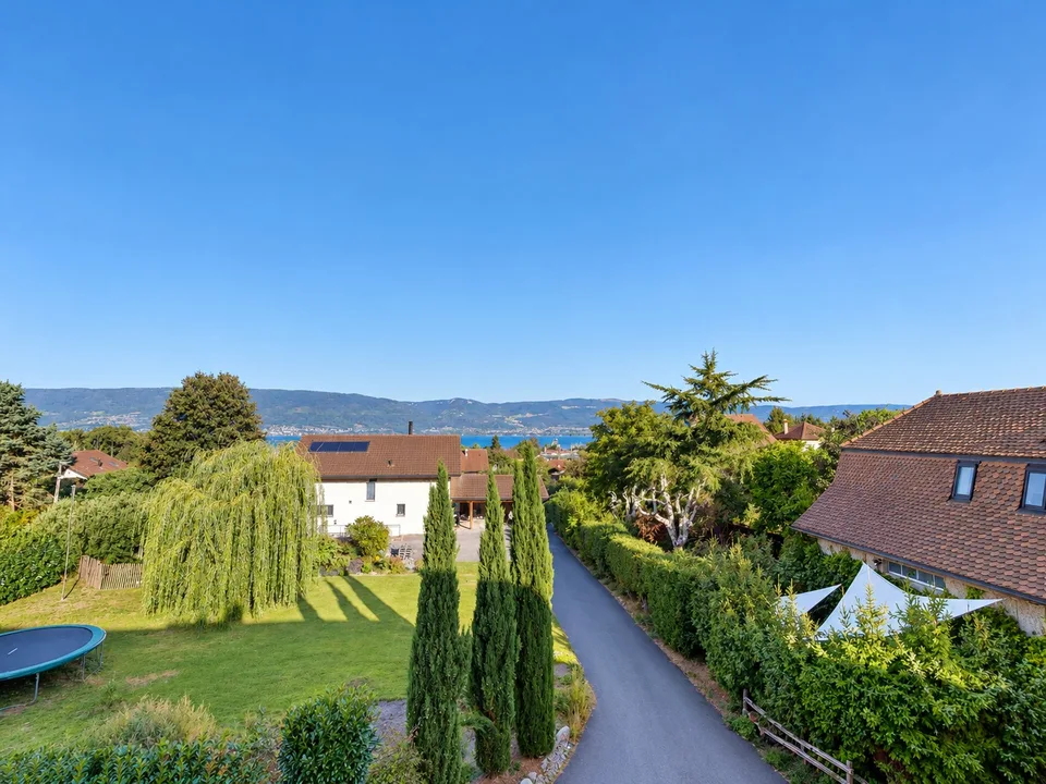 Haus mit 4 Wohnungen in Chevroux – Foto 21 von 22