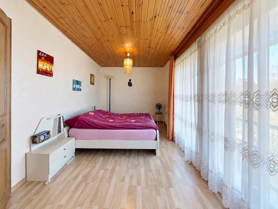 Haus mit 4 Wohnungen in Chevroux – Foto 13 von 22