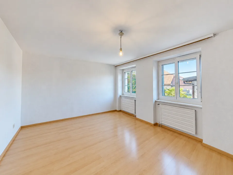 Haus mit 4 Wohnungen in Chevroux – Foto 17 von 22