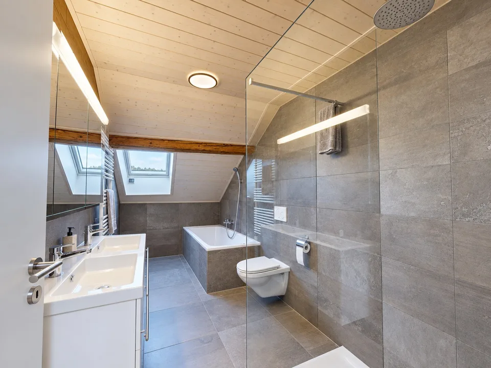 Haus mit 4 Wohnungen in Chevroux – Foto 9 von 22