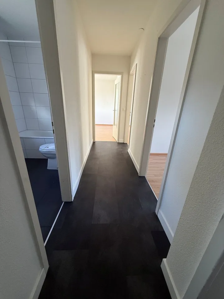 Helle Attikawohnung mit Dachterrasse – Foto 6 von 11